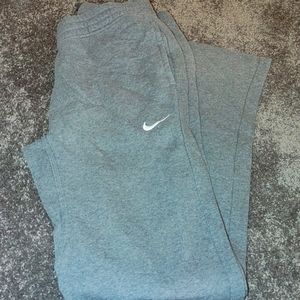 Gray Nike sweatpants